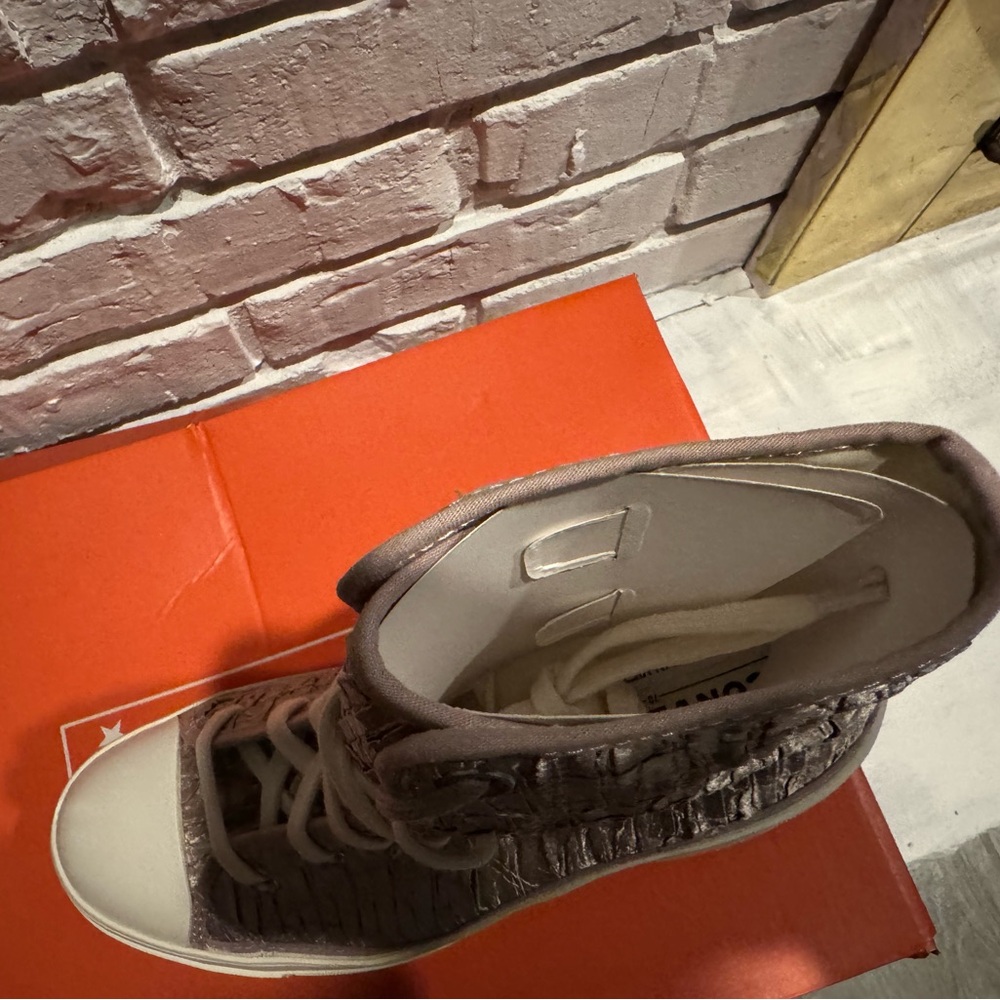 Converse Chuck 70 De Luxe Heel Hi High Top Metal Rings Light Field Surplus - Picture 5 of 8